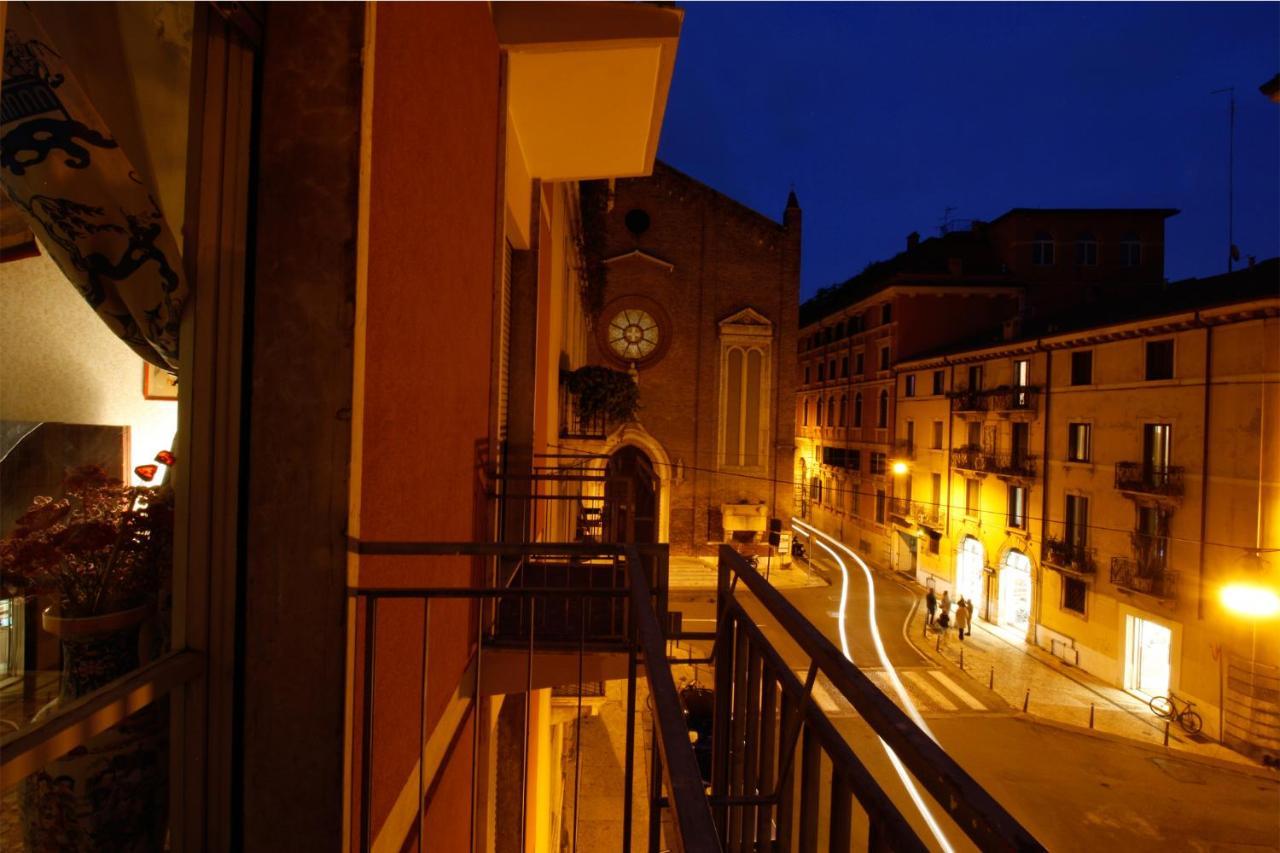 Casa Vittoria Bridge Acomodação com café da manhã Verona Exterior foto